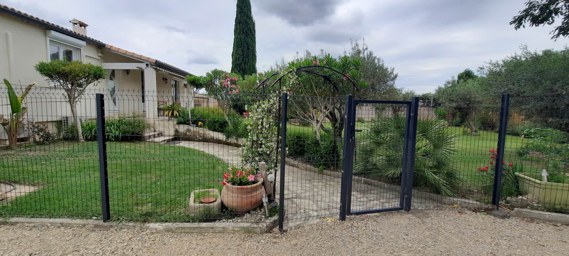 225527e8-0a5e-464a-b601-f6772d9c88af