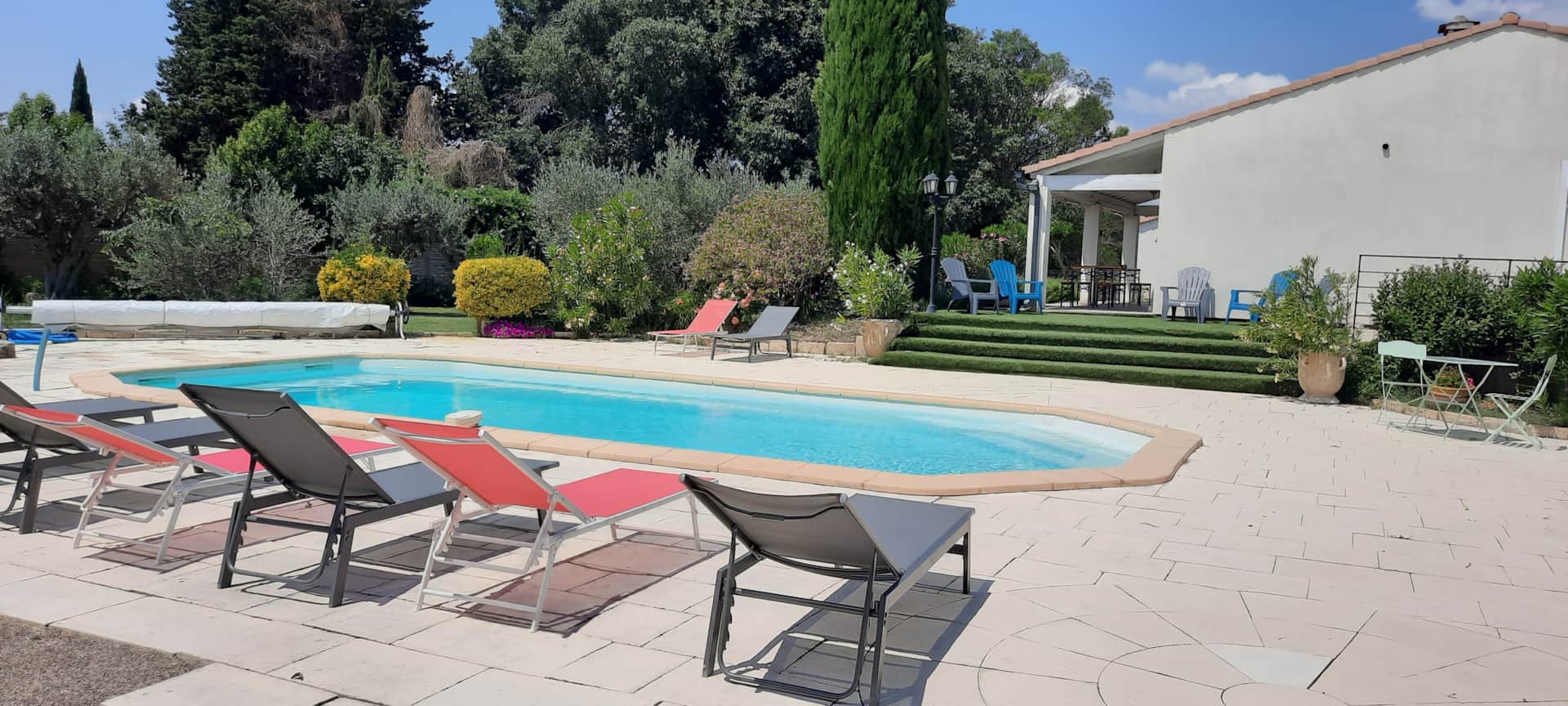 a3e5e055-f519-483f-bafc-fd74c205a227